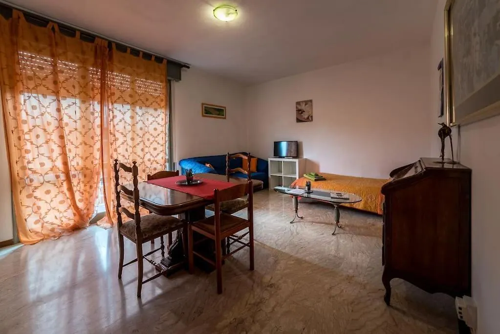 Very Nice Apartment Padova Centre Itália